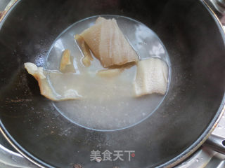 猪皮冻的做法步骤：2