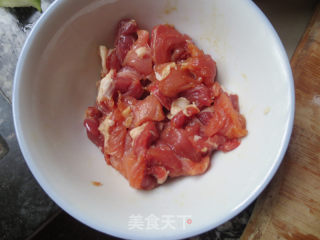 窝笋炒肉片的做法步骤：2