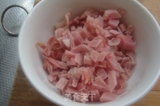 饭扫光-【毛豆木耳炒腊肉】的做法步骤：1