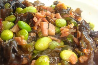饭扫光-【毛豆木耳炒腊肉】的做法步骤：8