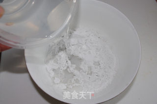 地方特色小吃。。。山粉糊的做法步骤：3