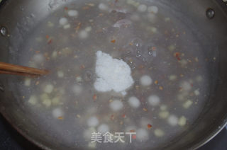 地方特色小吃。。。山粉糊的做法步骤：12
