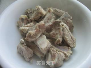 冬瓜枸杞排骨汤的做法步骤：4