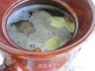 冬瓜枸杞排骨汤的做法步骤：7