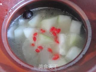 冬瓜枸杞排骨汤的做法步骤：8