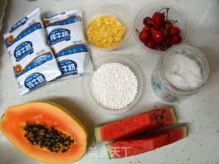 【水果西米露】健康不伤胃的冷饮的做法步骤：1