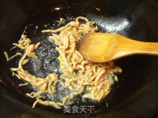 肉丝炒豇豆的做法步骤：4