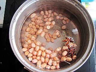 香拌莴笋花生米的做法步骤：1
