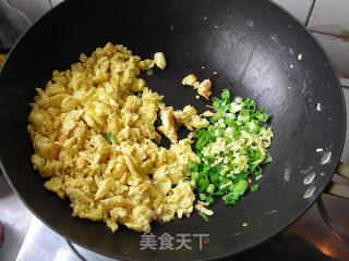 鸡蛋蔬菜火烧的做法步骤：3