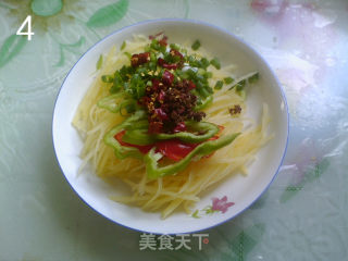 炝土豆丝的做法步骤：4