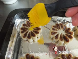 枣泥菊花酥的做法步骤：23