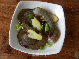 鲜虾凤尾烧麦的做法步骤：4
