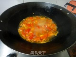 猪肉丸番茄蛋花汤的做法步骤：6