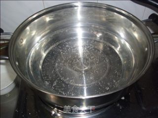 五色鸡爪汤的做法步骤：2