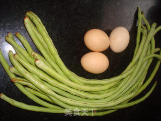 豆角炒鸡蛋的做法步骤：1
