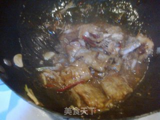 红烧带鱼的做法步骤：7