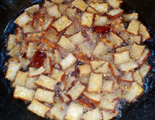 翠翠美食坊自制麻辣香干的做法步骤：2