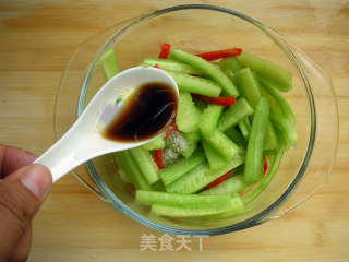 凉拌酸辣黄瓜的做法步骤：4