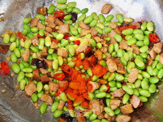 心蓝手制私房菜【麻辣毛豆肉丁】——不可以浪费食物的做法步骤：7