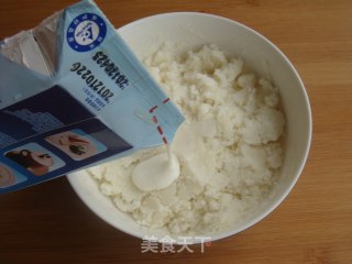最爱那入口一霎那的美妙——蓝莓山药的做法步骤：2