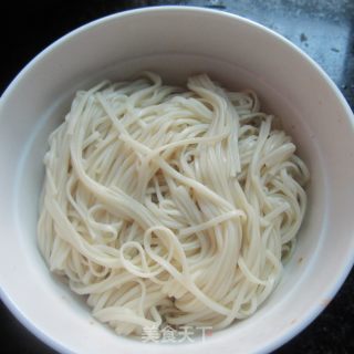 木耳凉面的做法步骤：7
