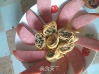 豆皮蔬菜卷的做法步骤：3