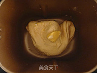 果酱杏仁排包的做法步骤：4