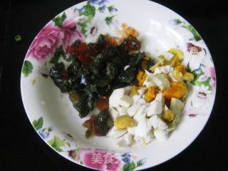 双蛋香菜拌豆腐的做法步骤：4