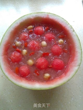 银耳西瓜盅的做法步骤：12