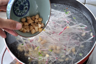 海鲜面疙瘩汤的做法步骤：6