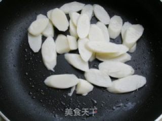 夏日清淡菜-----山药炒木耳的做法步骤：5