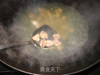 荷兰豆炒鸡心的做法步骤：6
