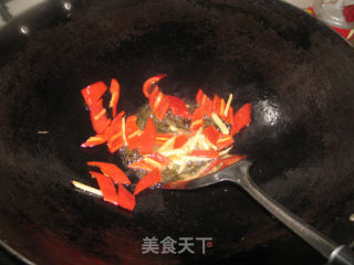 荷兰豆炒鸡心的做法步骤：7