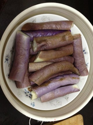 立秋吃什么——蒸茄子的做法步骤：2