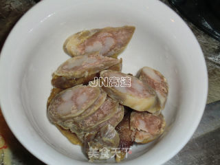香肠粉丝炖黄豆芽的做法步骤：2