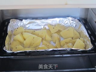 【黑椒马铃薯】街边小吃家里做的做法步骤：4