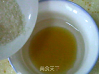 椒盐麻饼的做法步骤：1