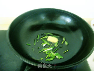 上海油爆虾的做法步骤：7