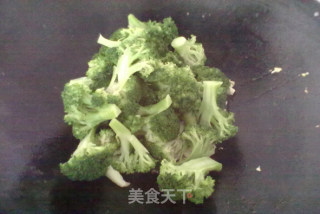 蒜茸西兰花的做法步骤：8
