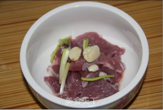 家常菜－－煎猪扒的做法步骤：2