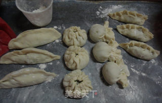 锅贴的做法步骤：6