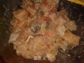 宫保鱼丁的做法步骤：1