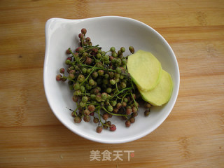 自制花椒油的做法步骤：1