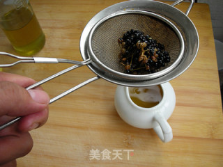 自制花椒油的做法步骤：6