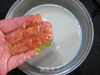 黑芝麻豆浆奶冻的做法步骤：1