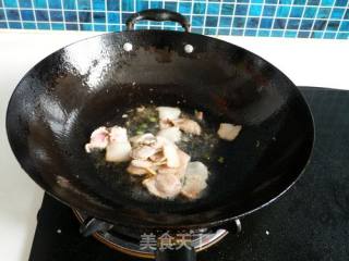 杏鲍菇木耳炒肉片的做法步骤：6