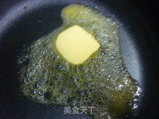 迷迭香乳蛋鲜贝的做法步骤：5