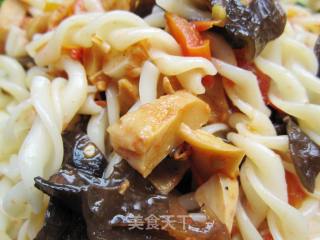 美丽动人的螺丝面的做法步骤：10