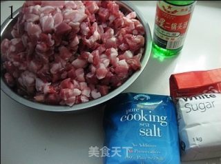 自制腊肠&腊肠蒸百页的做法步骤：1