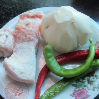 凉茹炒肉的做法步骤：1